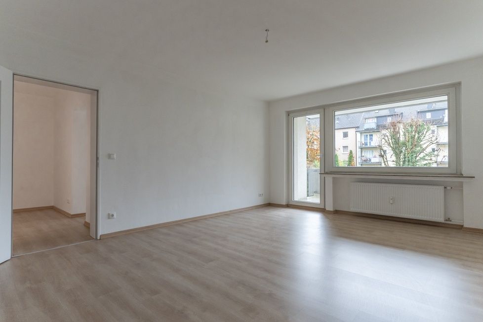 Schöne ca. 78m² große 3-Zimmer-Wohnung mit Balkon, Aufzug und hellem Tageslichtbad
