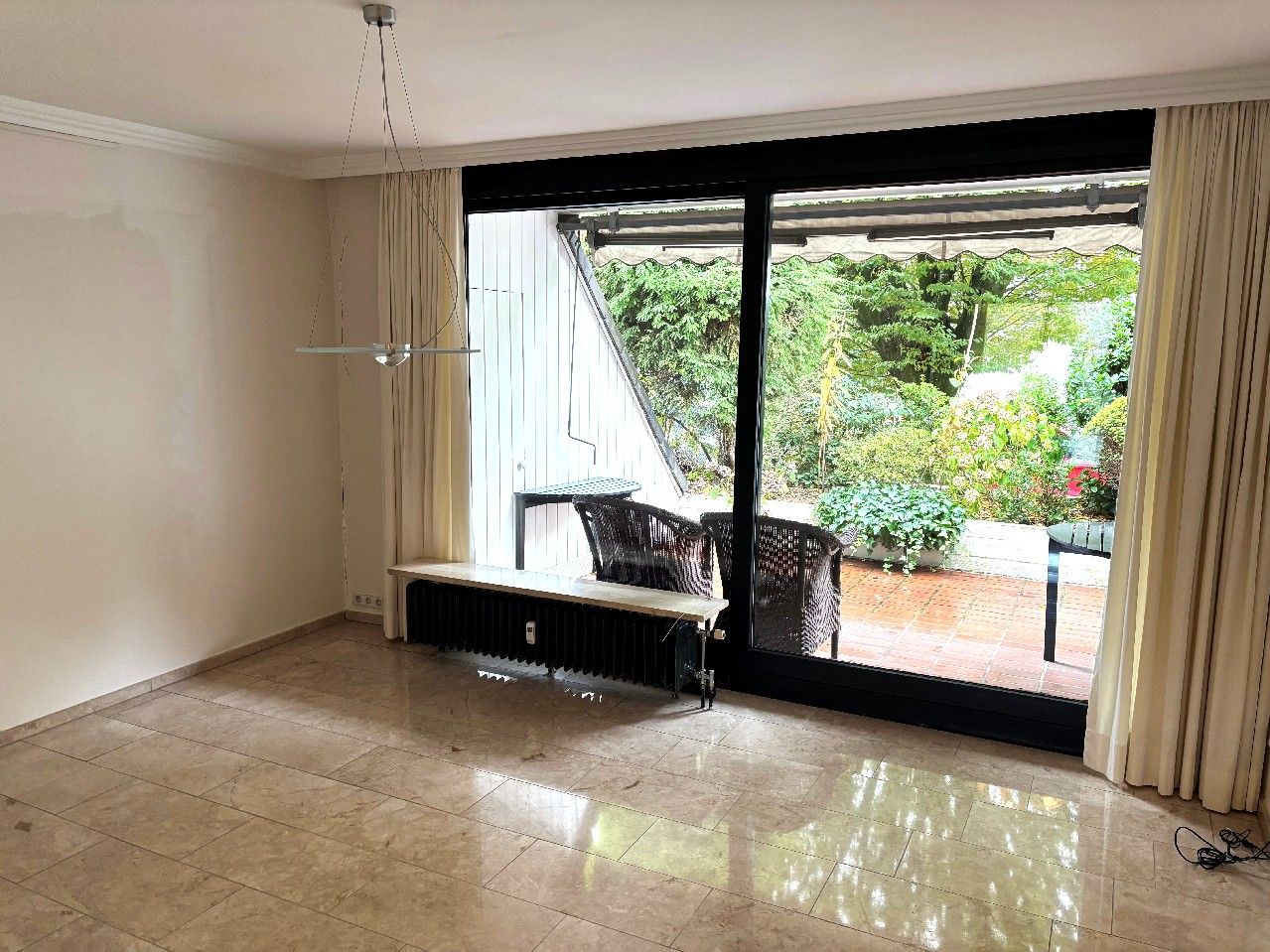 Blick vom Gartengrundstück