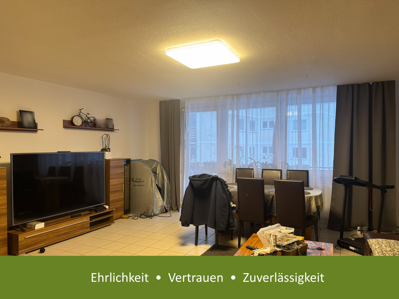 Großzügige 4-Zimmer-Wohnung mit Balkon und Garage in Bergneustadt-Hackenberg