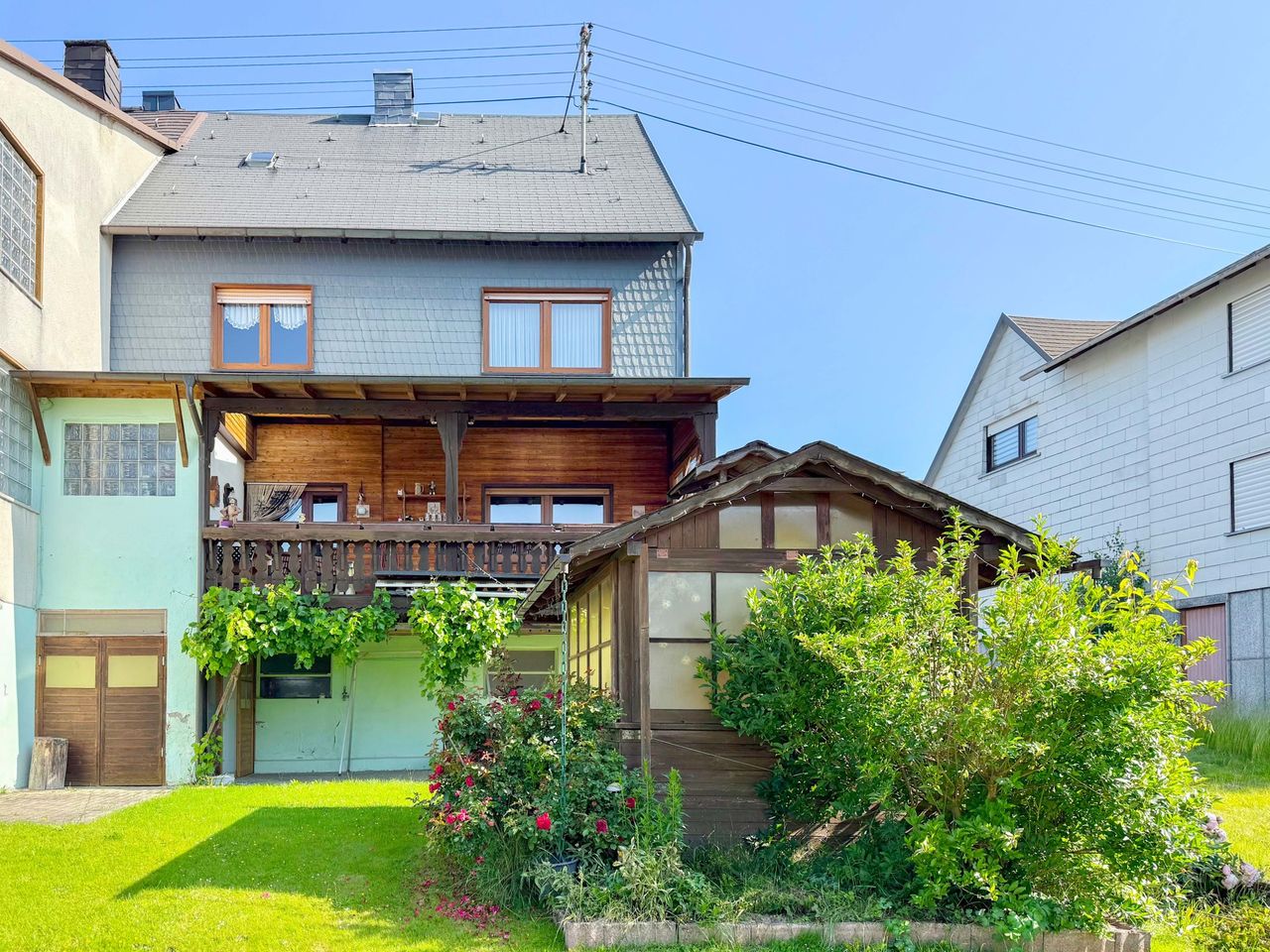 Solides Wohnhaus in familienfreundlicher Lage!