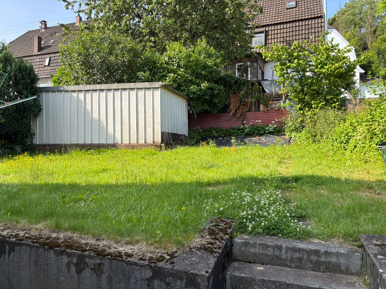 Straßenansicht