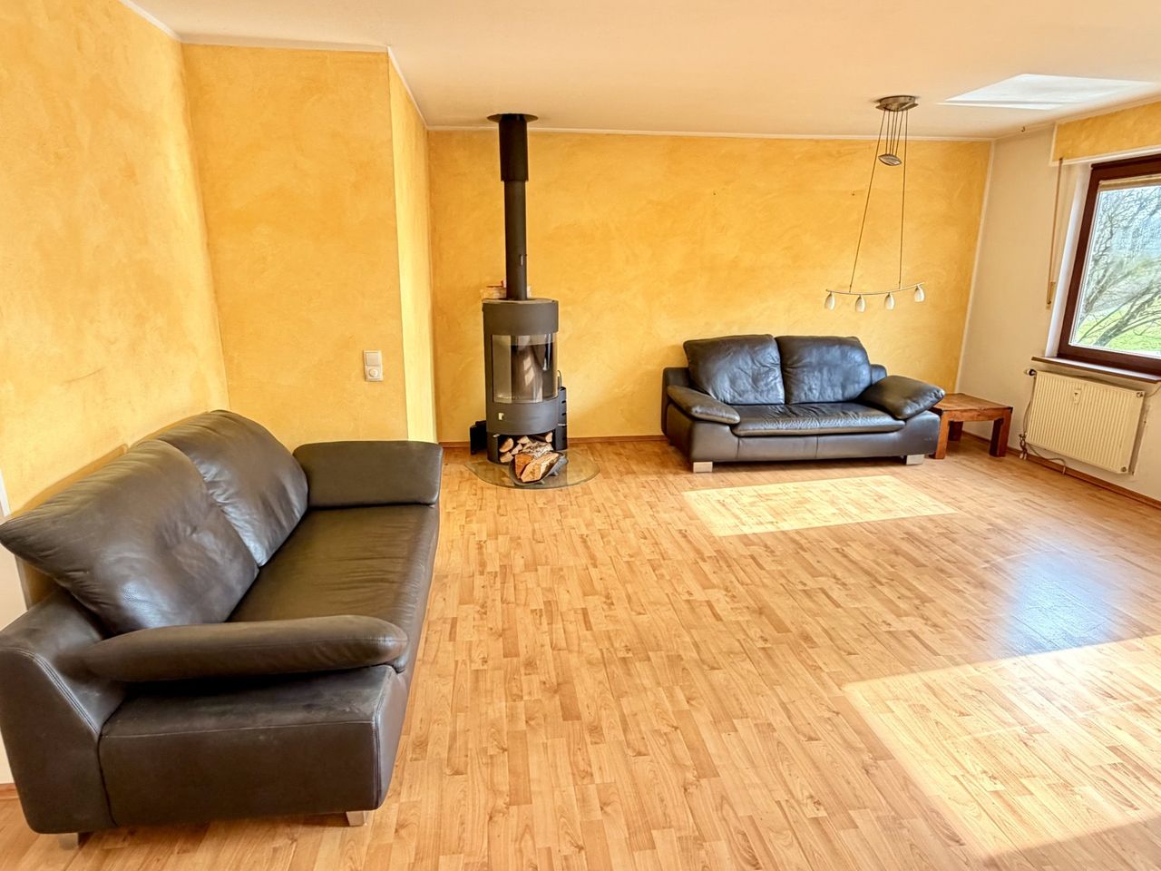 sonnige Maisonette ETW mit Garage