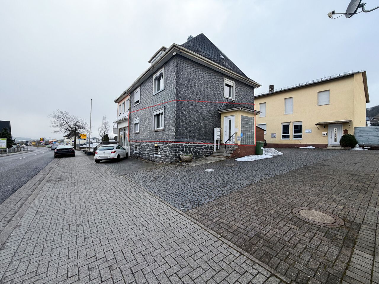 Gemütliche Erdgeschosswohnung mit Stellplatz & Kellerraum!