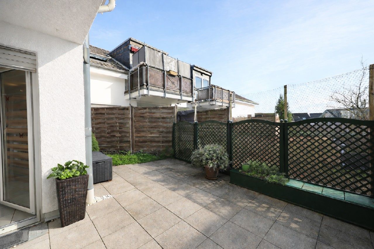 NEU: Vermietete 2-Zimmer-Eigentumswohnung mit Terrasse und TG-Stellplatz