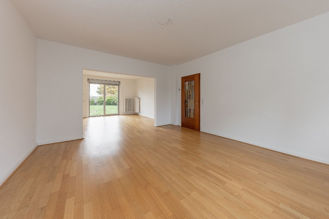 Freistehendes Einfamilienhaus