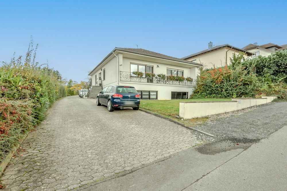 Großzügiges Grundstück mit vielseitigem Einfamilienhaus in Königswinter-Berghausen