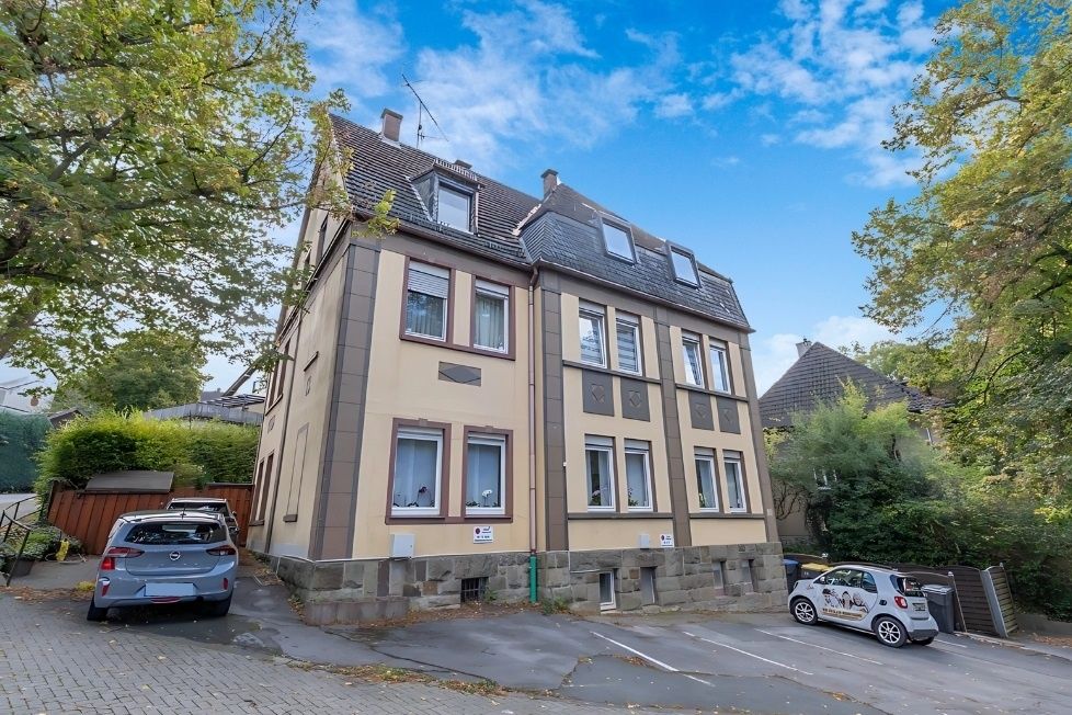 Ca. 50 m² Terrasse auf zwei Ebenen