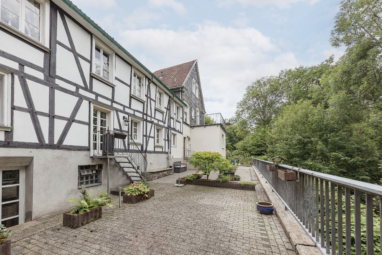 charmantes Wohn-und Geschäftshaus