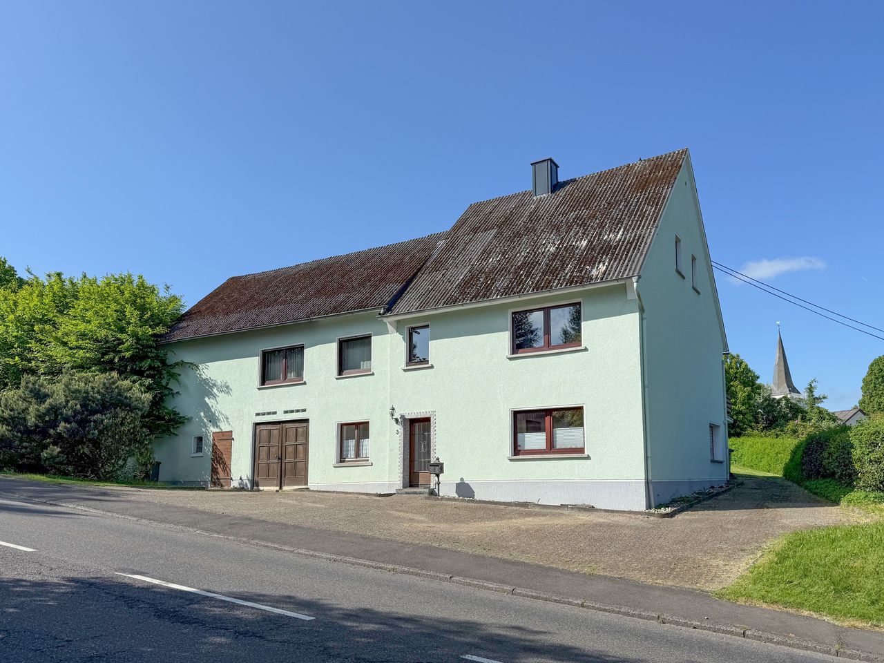 Straßenansicht