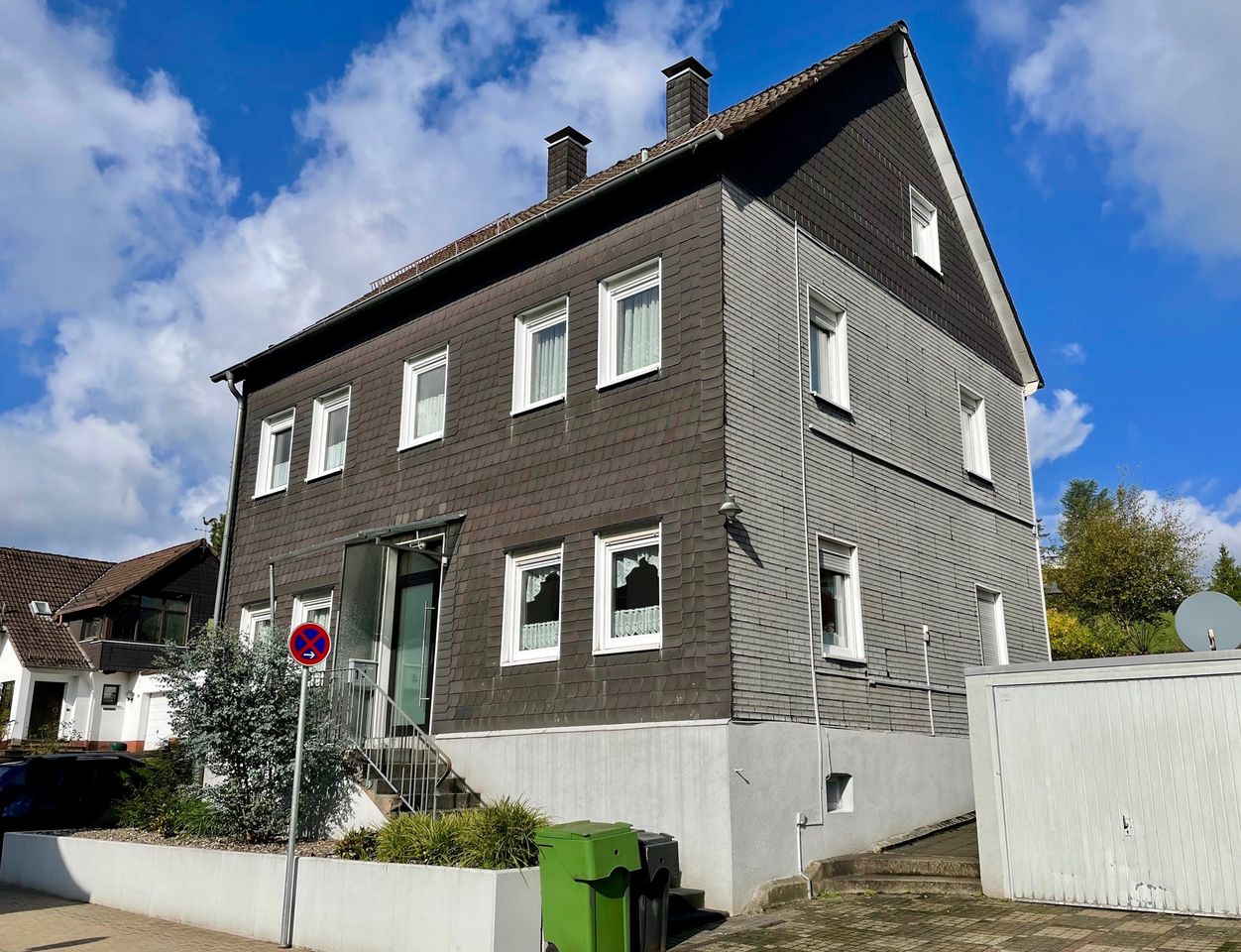 Familienfreundliches Haus mit Garten und Platz für individuelle Wohnideen!