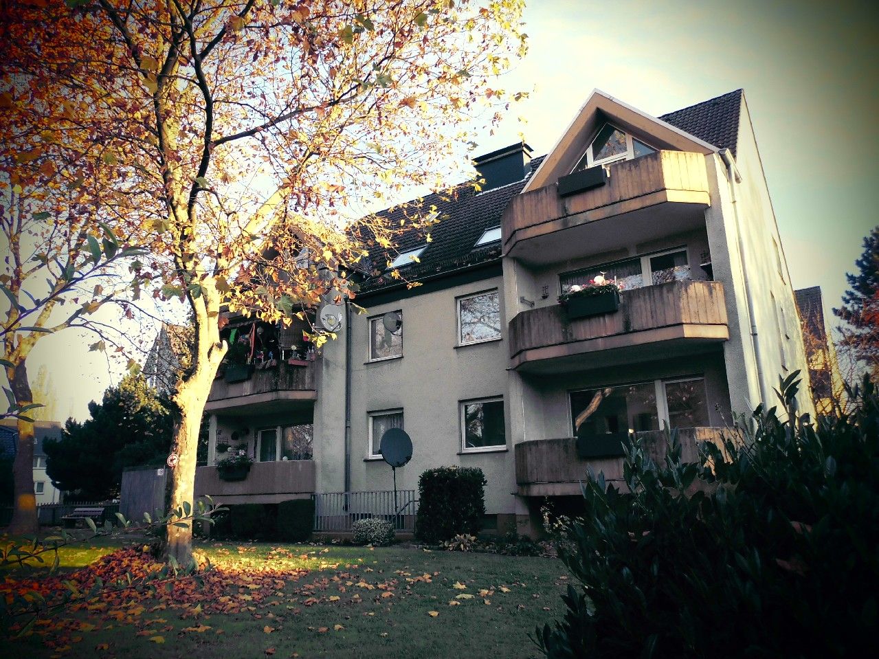 # Wohnberechtigungsschein erforderlich! #
2-Zi.-Wohnung/Balkon in SG für 2 Personen