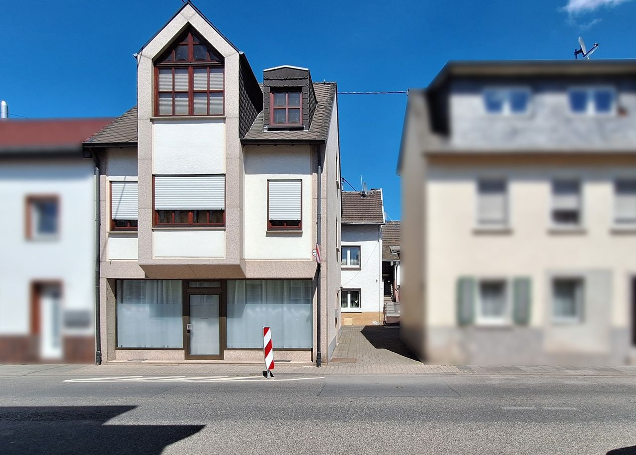 Wohn-/Geschäftshaus in zentraler Lage oder als Mietobjekt für Monteur-/Ingenieurswohnungen nutzbar!