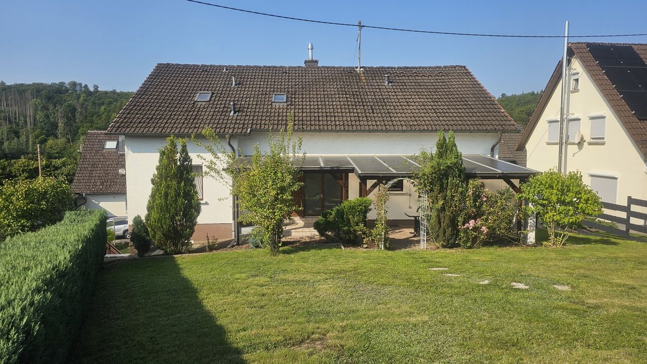 Straßenansicht