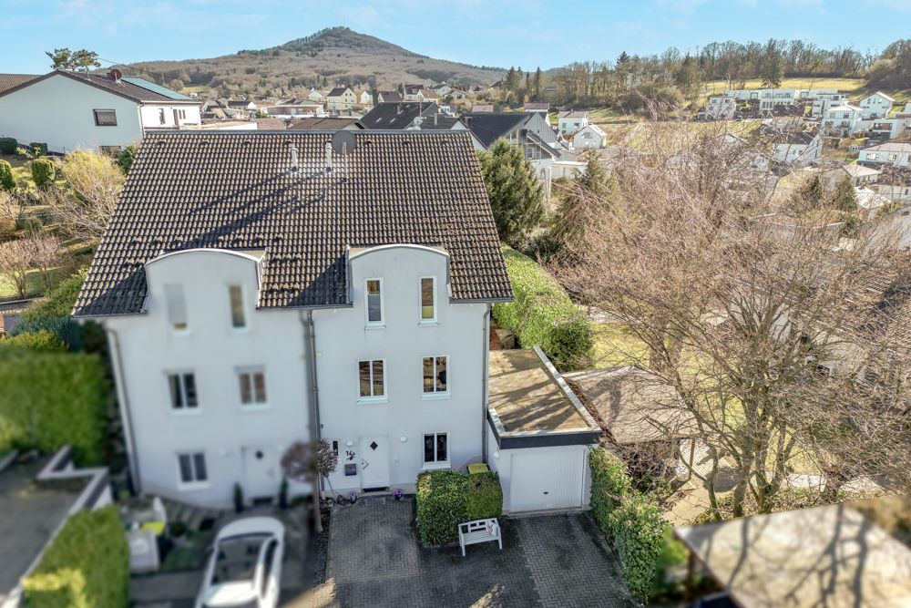 *provisionsfrei* Moderne Doppelhaushälfte in Thomasberg
